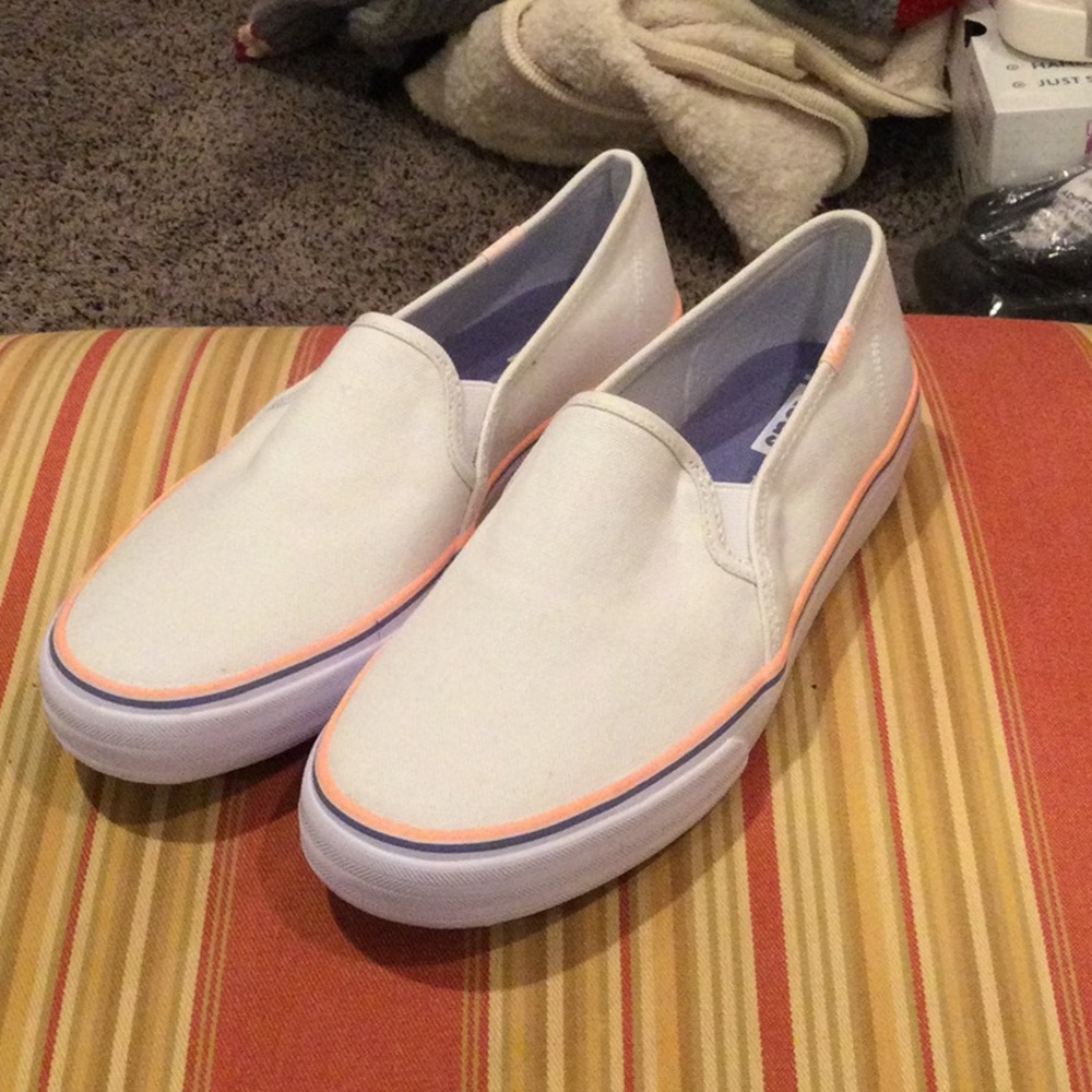 Nwnt Keds Softerra White Deck Shoes